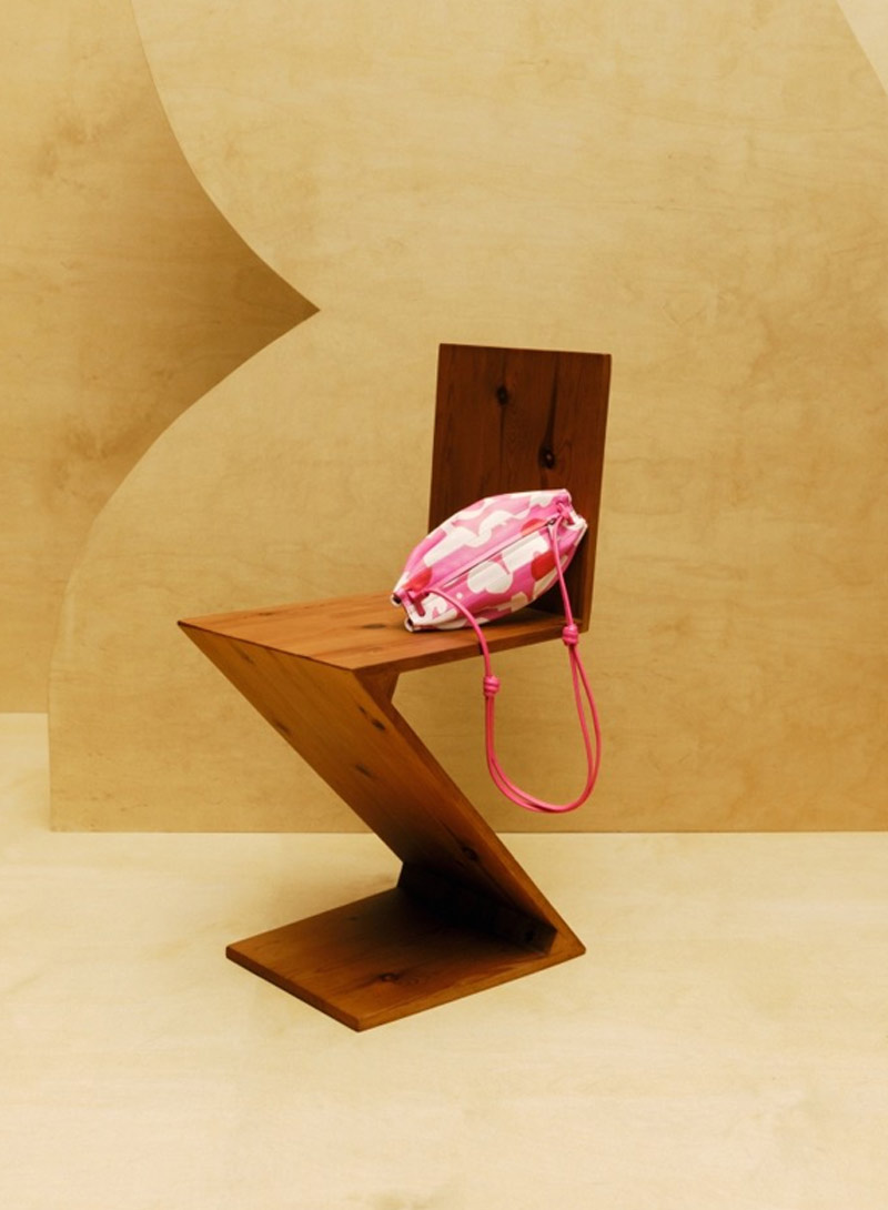 一萬元名牌包款推薦Top25：Coach流浪包、三宅一生Bao Bao很夯