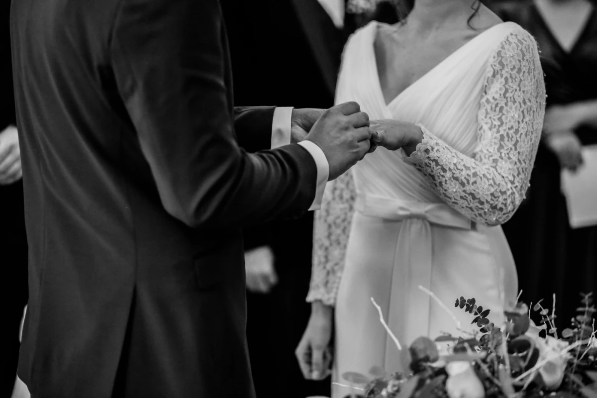 鬼月忌行婚嫁登記