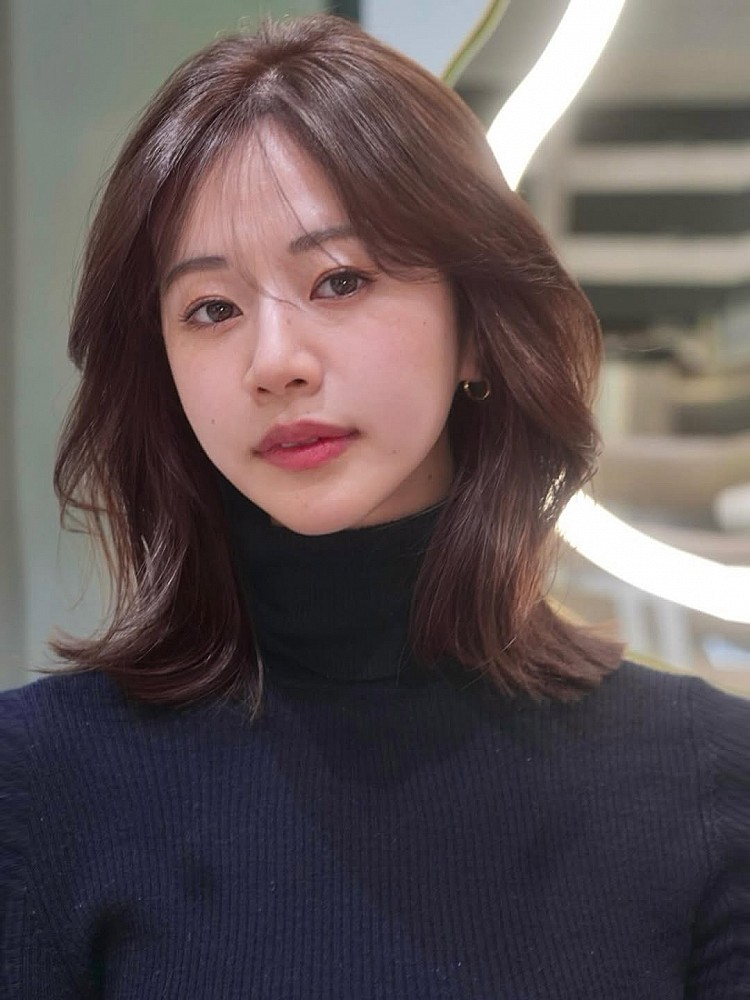 減齡髮色推薦5：焦糖棕