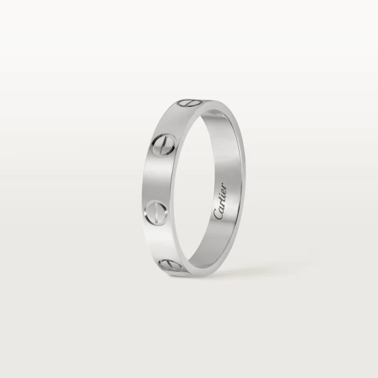 Cartier 的 Love 系列自1969年問世以來,即成為愛情經典的代名詞。