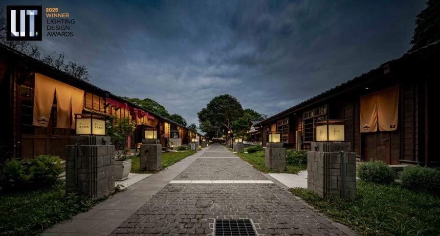 「將軍府 1936 園區」落成後,獲得業界高度肯定,包括建築園冶獎「舊建築再生類」與「人文美學特別獎」雙料殊榮、金點設計獎標章、LIT 照明設計獎景觀/建築照明類「優勝獎」、以及韓國 K-Design Award 金獎。不僅白天展現迷人的文化藝術氛圍,入夜後亦化作花蓮城中的一方恆久詩意。