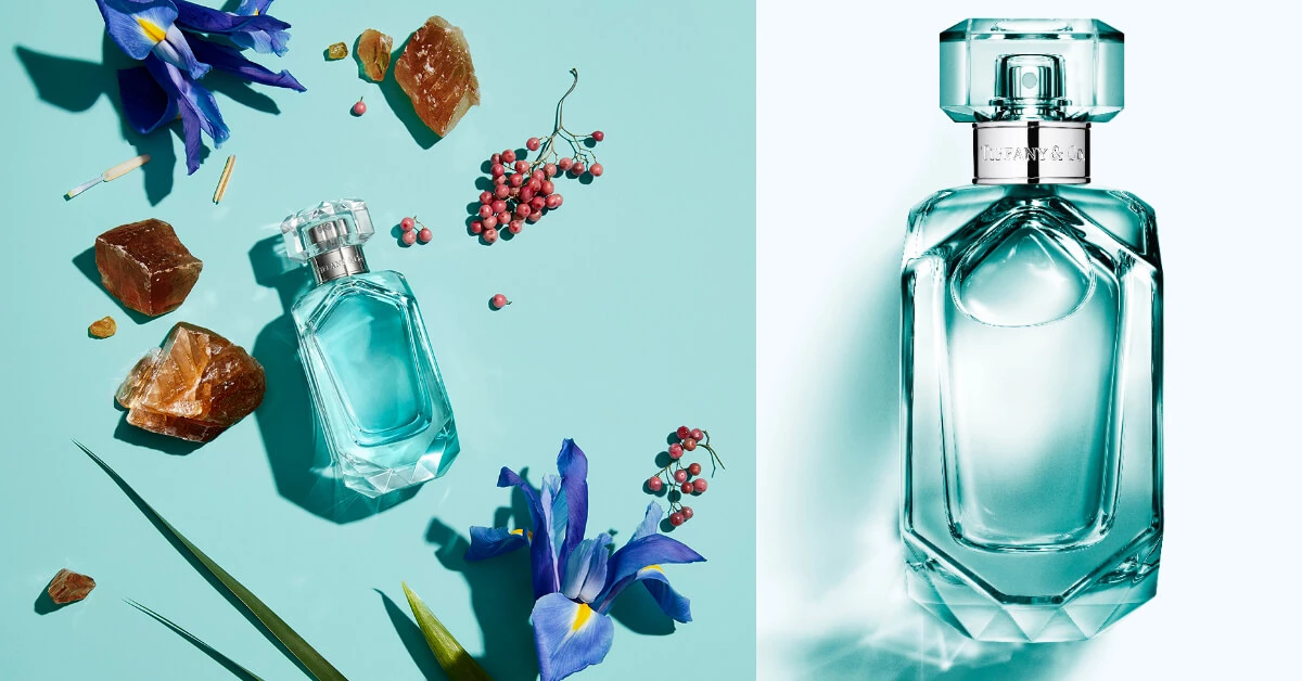 穿著Tiffany藍的瓶身,配戴高雅訂製頸環,Tiffany & Co.同名晶鑽淡香精華麗上市