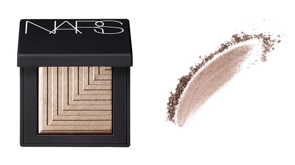 NARS 星燦奢華眼影,#Himalia,1000元。