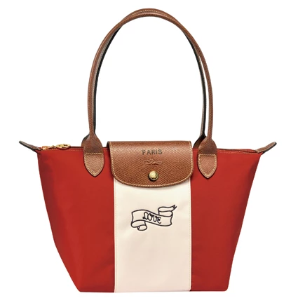 Longchamp Le Pliage® Personalized 經典尼龍摺疊包訂製，售價在NT$ 4,000元至7,100元不等。