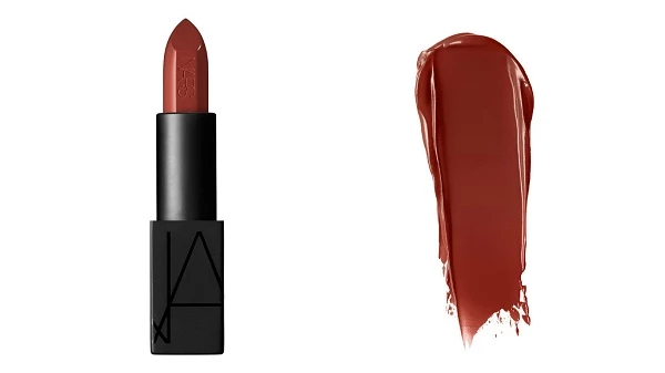 NARS 惹火唇膏,#Mona,1080元。