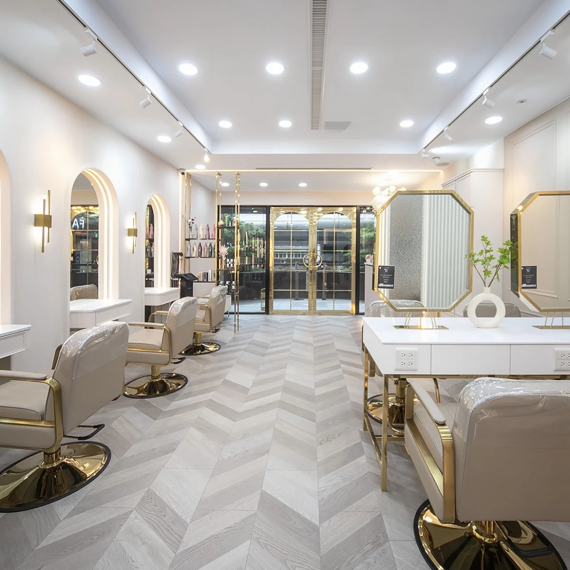 內湖質感髮廊「Belle vie hair salon」