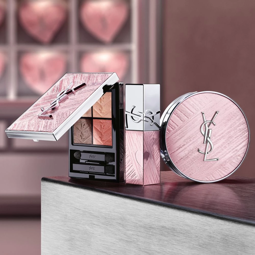 8月話題彩妝新品2：YSL 情人節限定 粉光緞影系列