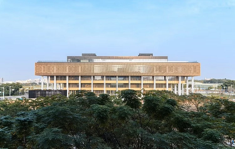 2025台南景點推薦8 臺南市立圖書館 新總館
