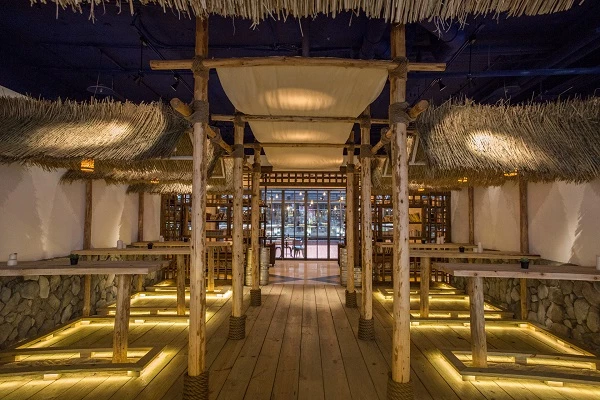 臺虎精釀新店Driftwood Bar在西門嶄新開幕 明天下午5-7pm啤酒全部免費喝到飽，大家下班後快去瞧瞧！