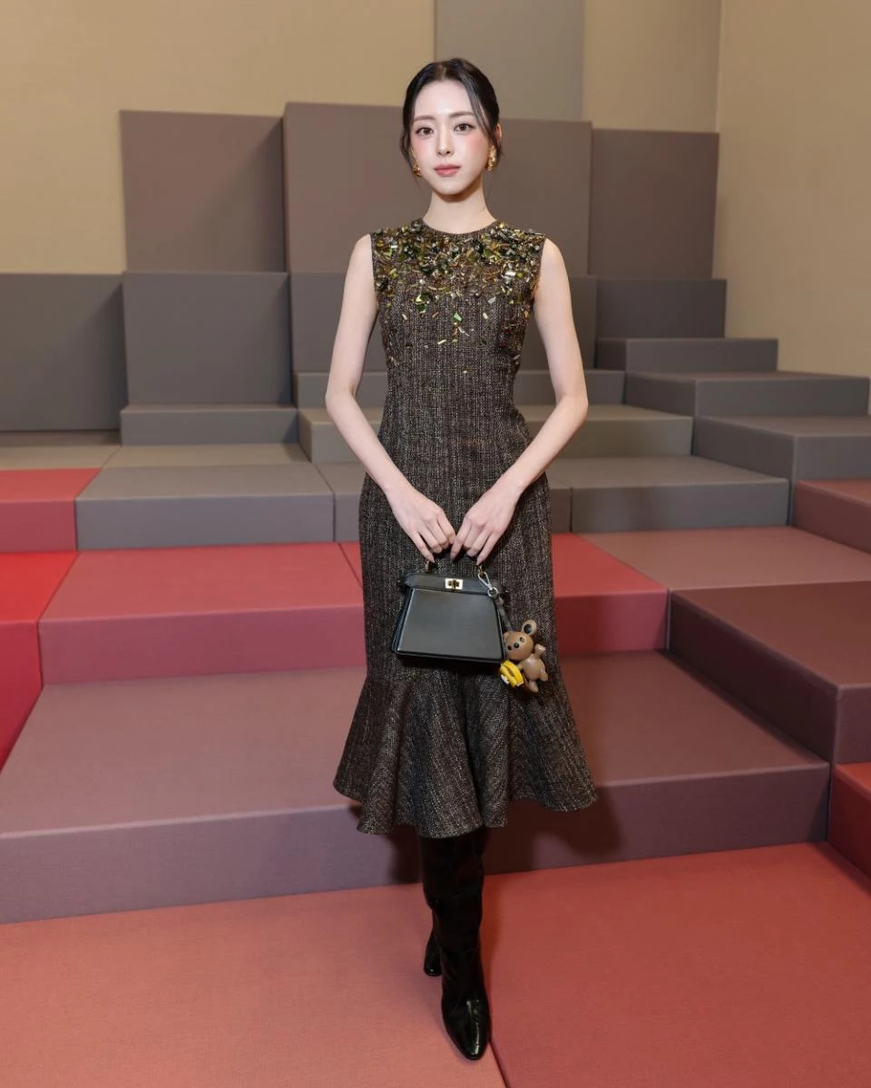 品牌大使 ITZA 成員 Yuna 的現身