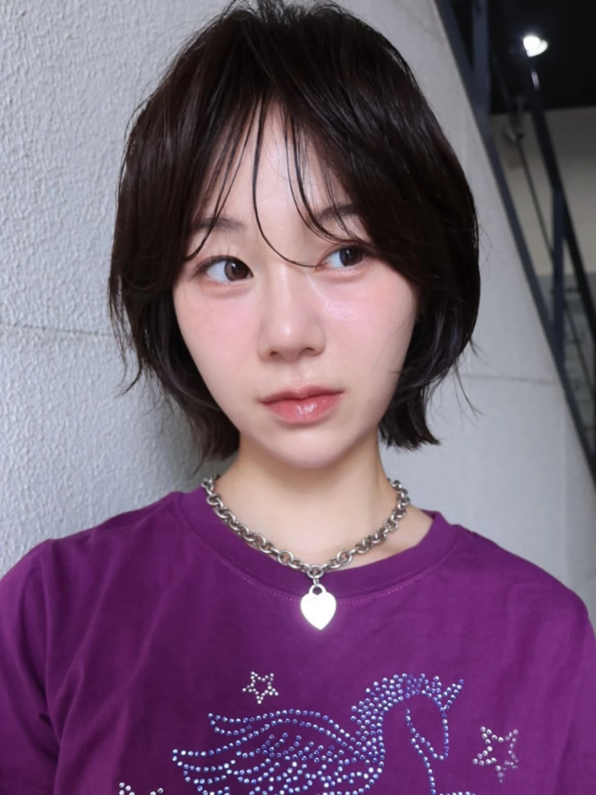 栗子棕短髮造型推薦2:耳下魚尾剪
