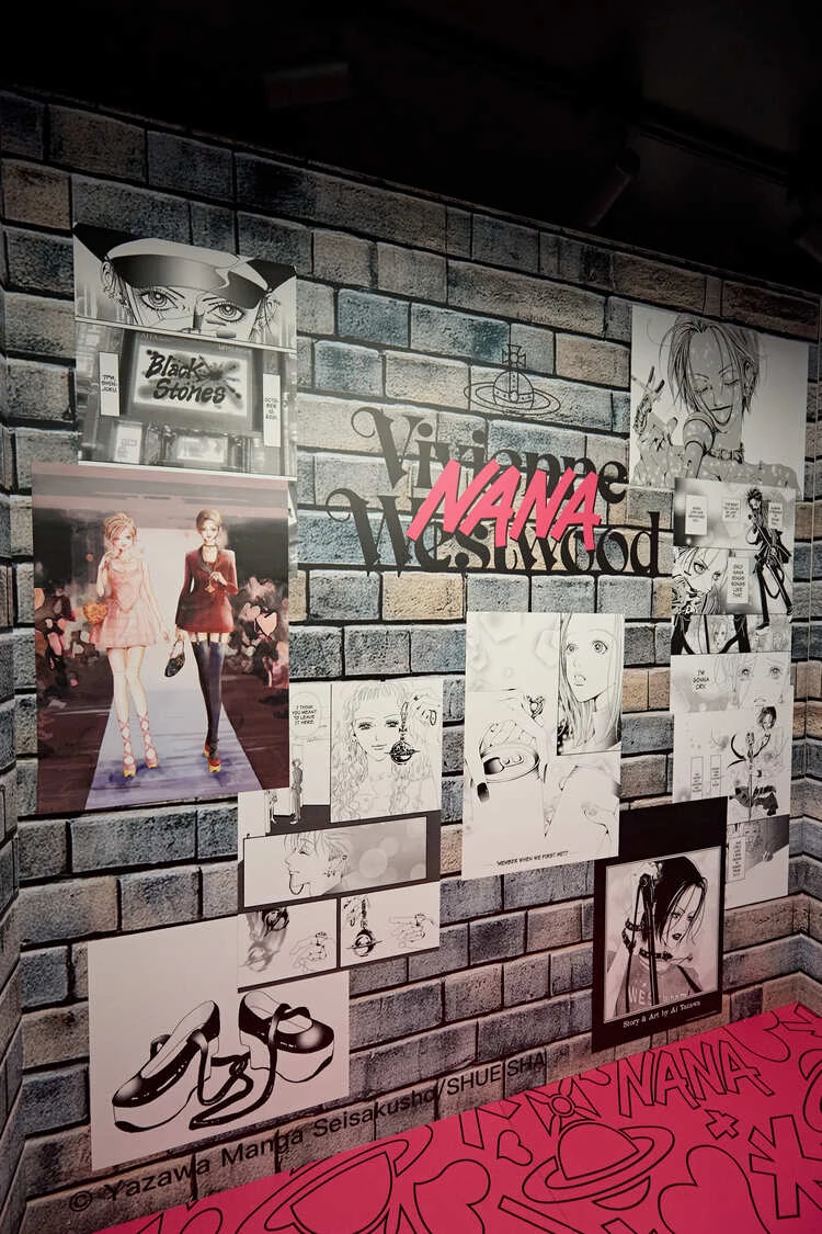 2025 年 11 月 14 日，Vivienne Westwood x NANA 聯名系列將與全球同步發售，台灣為了這次的連動，也帶來 全球獨家的 Vivienne Westwood x NANA 拍貼機，以 NANA 的經典舞台 為背景，讓體驗者親身感受 BLACK STONES 在舞台上的光榮時刻。