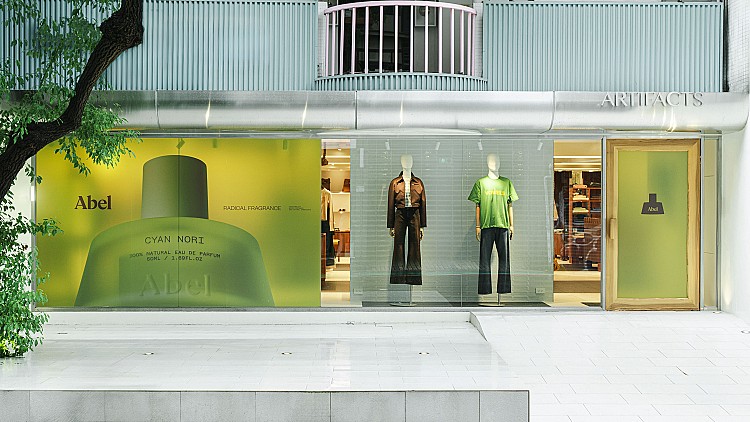 Abel 在 ARTIFACTS 的牽線下，重返台灣市場