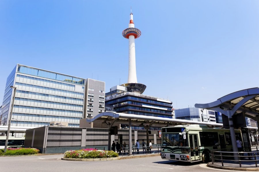 京都塔（京都タワー）