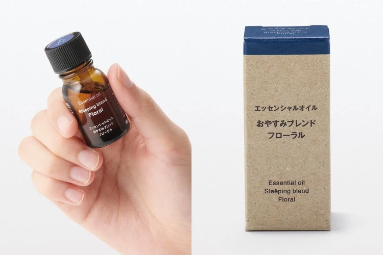 雖然台灣尚未引進這款精油沐浴乳,但其實無印良品台灣販售的「綜合精油晚安系列」被不少人發現香味極度相似。