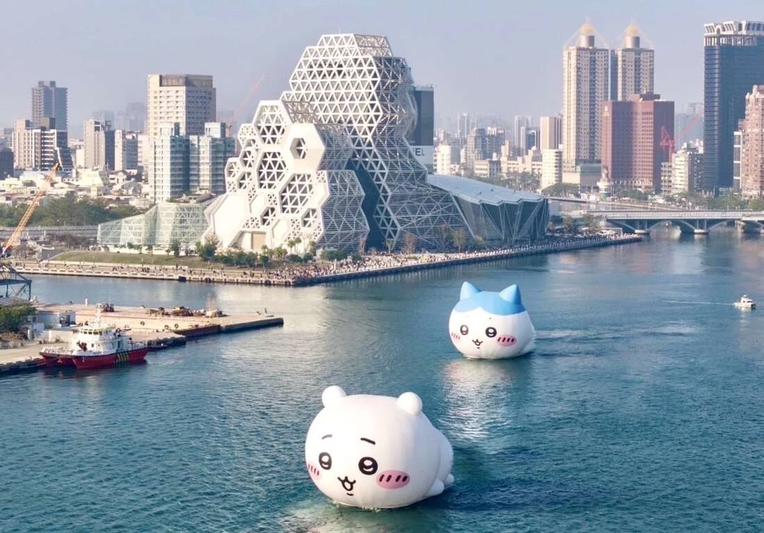 吉伊卡哇今年初與高雄燈會合作,打造的一系列活動就吸引超過 600 萬人次到場朝聖,足以見識這個新興 IP 的超強魅力。