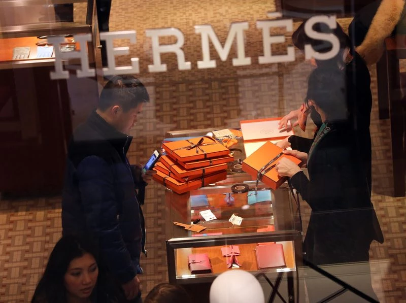 準備好荷包！愛馬仕 HERMÈS 預告將推出彩妝系列