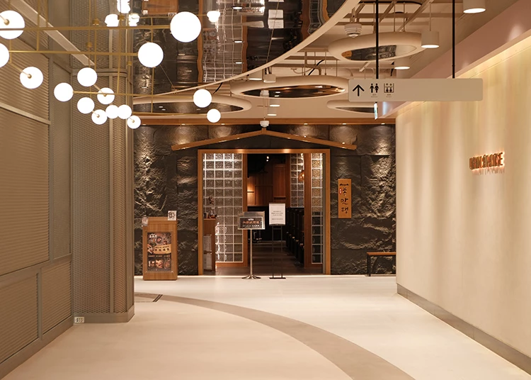 Dream Plaza全台首店「勝急豬排かつQ」主打職人現炸酥脆豬排,搭配香濃蛋液與特調醬汁,呈現道地的日式丼飯風味。