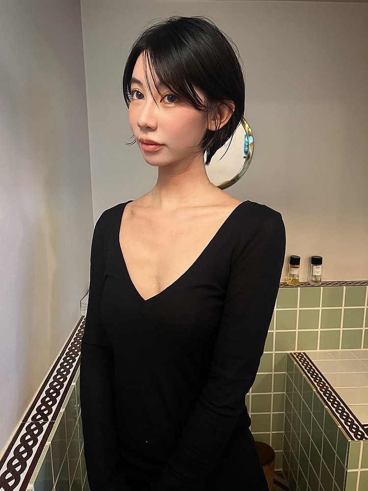 不用燙短髮造型推薦16：旁分層次剪