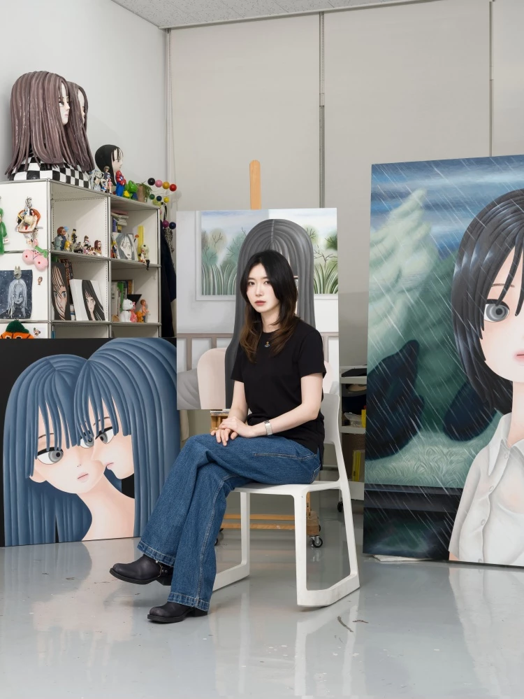 韓國新銳藝術家李秀真攝於工作室