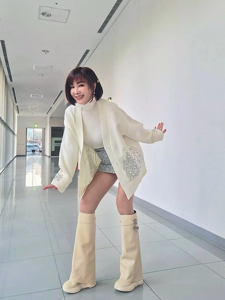 69歲陳美鳳瀏海短髮超減齡