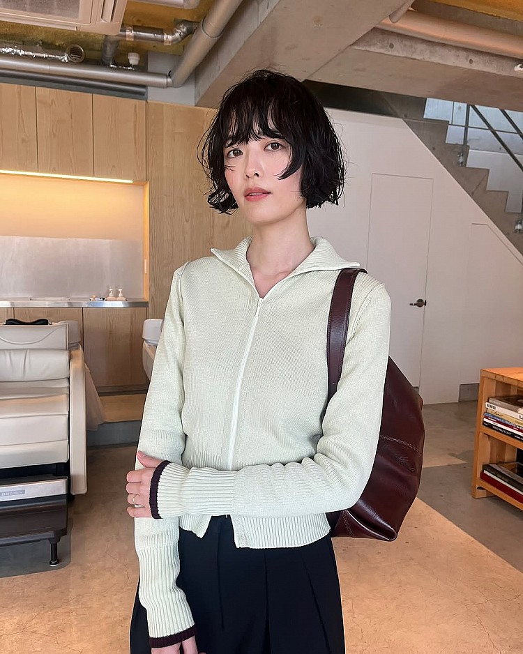 小臉短髮推薦9:萊斯利捲