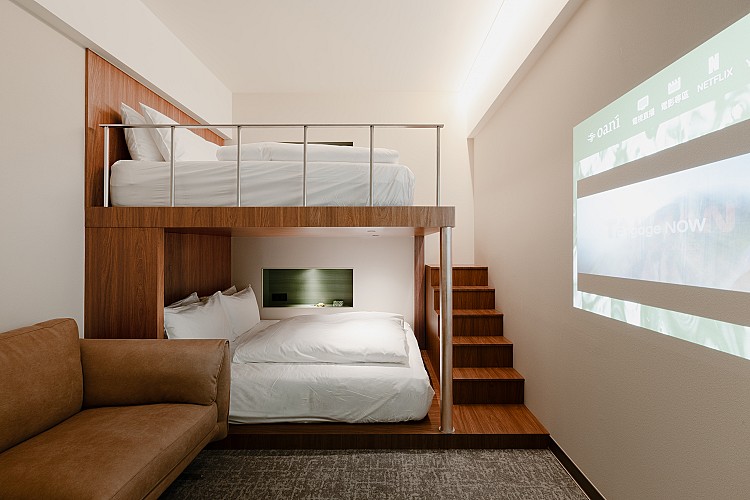 Oani綠洲最令人印象深刻的是，它雖然定位高端，卻沒有排除背包客或獨旅者，而是讓床位房與套房並存，真正落實高品質休息不該有門檻。