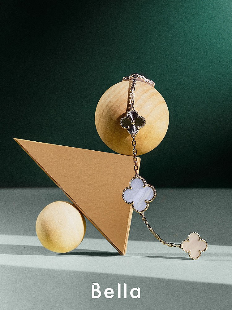 Van Cleef & Arpels 幸運草新作登場！長項鍊、短項鍊、手鍊合一體，收藏價值倍增