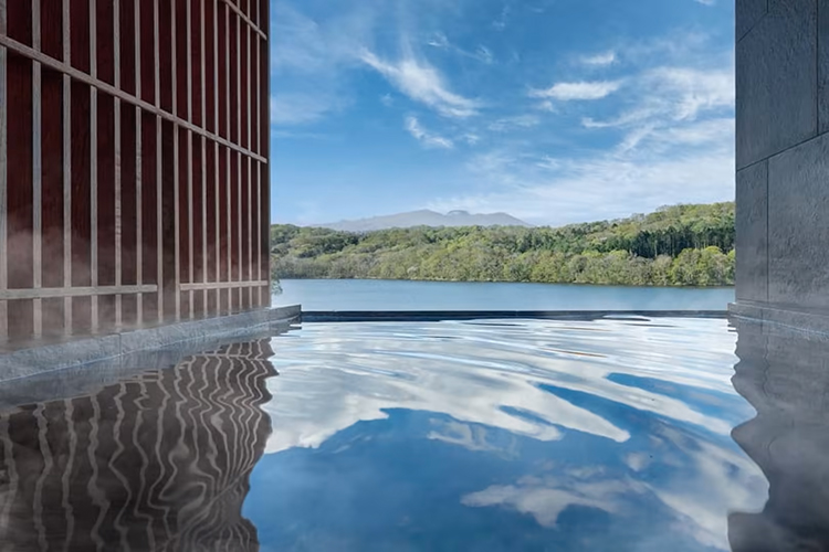 若想搶先捕捉2025日本楓葉季的第一抹色彩，北海道絕對是首選。由於緯度與氣候條件，北海道向來是全日本最早進入楓葉見頃的地區。