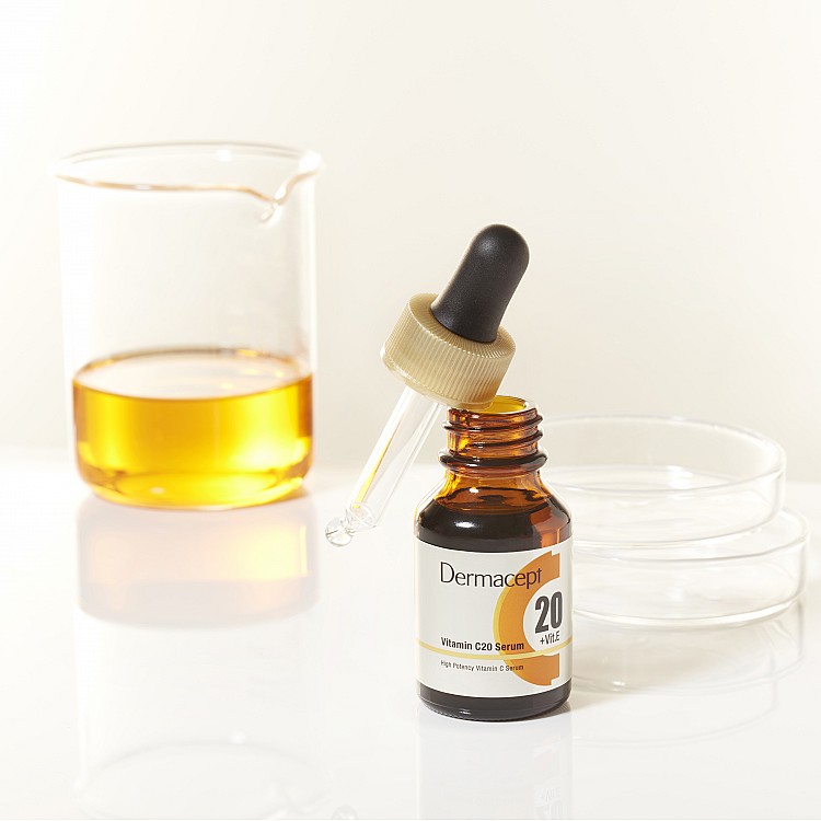 C20維他命C精華，15ml / NTD2,700