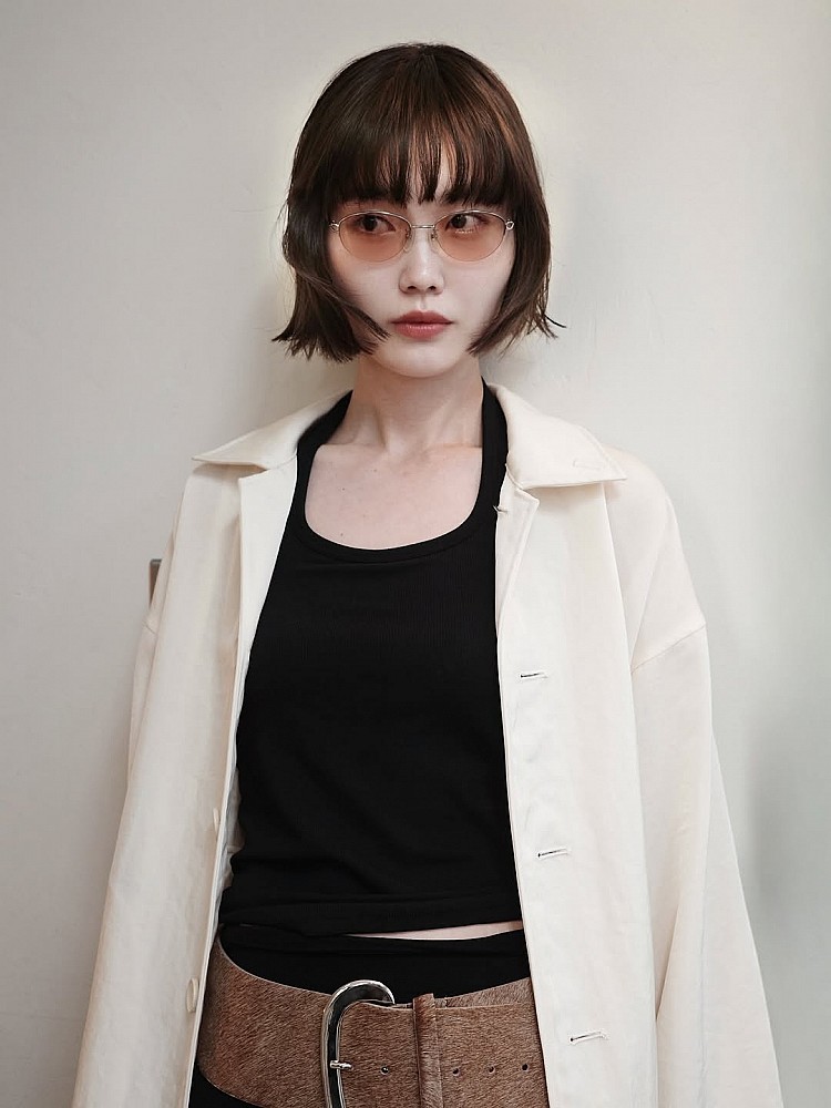 鮑伯短髮推薦3：微捲齊瀏海