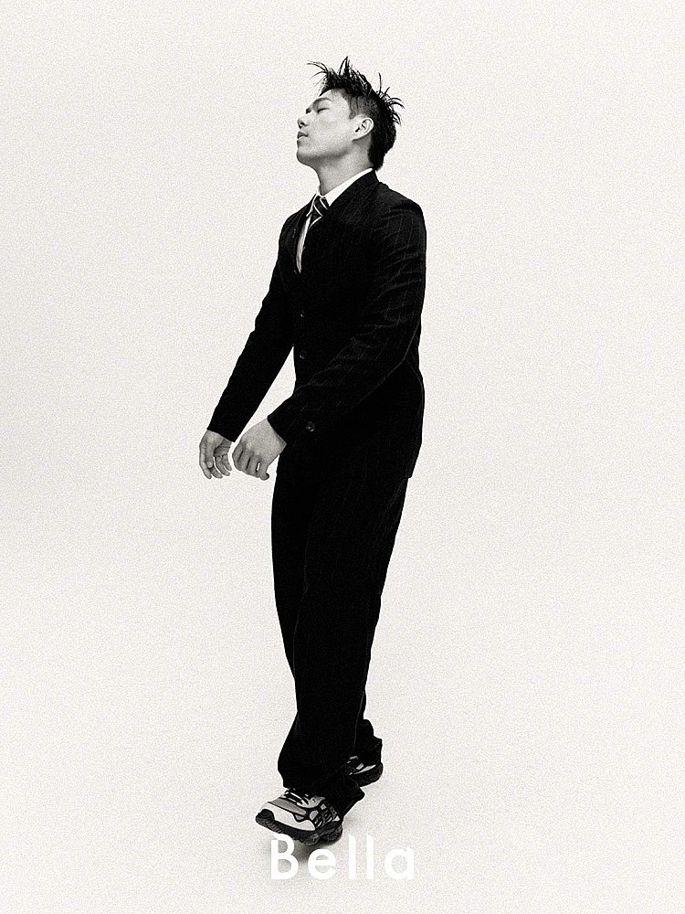 2021年，柯煒林與郭爾君、陳海寧等香港新生代創立 YouTube 頻道《拾陸比玖16:9》，成為長駐成員。頻道以創意短片為主，包括黑色幽默、情感作品，網路劇《演員的自我收養》是其中代表作。