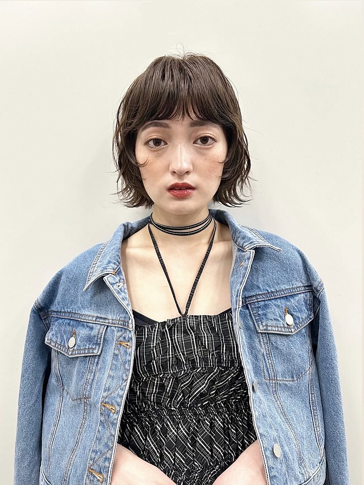 鮑伯短髮推薦22：萊斯利捲