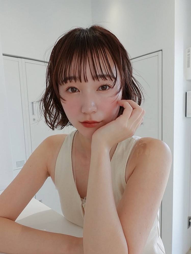 鮑伯短髮推薦20：濕感雲朵捲