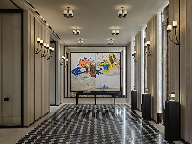 過去最高排名世界第二的「香港瑰麗酒店（Rosewood Hong Kong）」今年攀升至全球第一！