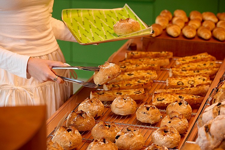 在餐飲表現上，DUM DUM將重心放在「每天都能吃」的烘焙哲學。