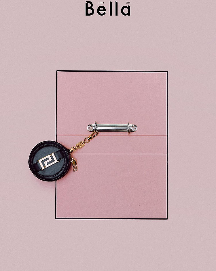 圓形象徵流動、循環，用在錢包上，代表錢財容易「轉出去」。想守財，長方形錢包被認為更穩定，日本甚至有調查指出，多數有錢人偏好使用長夾。