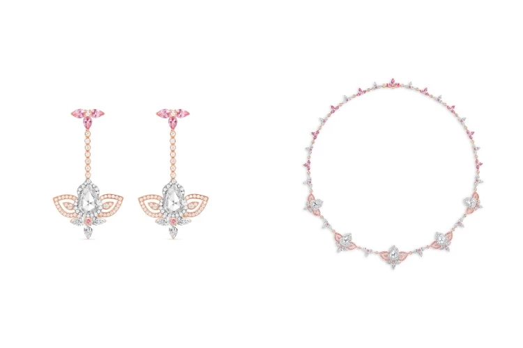 Qeelin Wulu Diamond Lotus 高級珠寶系列項鍊及耳環,以18K玫瑰金及白金打造,鑲嵌鑽石及粉紅藍寶石。(價格店洽)