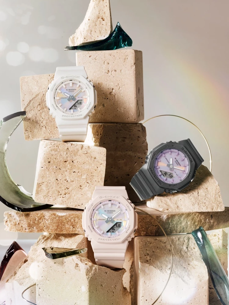 Casio 代表的是一種理性科技與街頭潮流的結合,特別是 G-SHOCK 的復古回潮與限定聯名設計,使其成為橫跨功能與時尚的雙棲品牌,深受年輕族群喜愛。