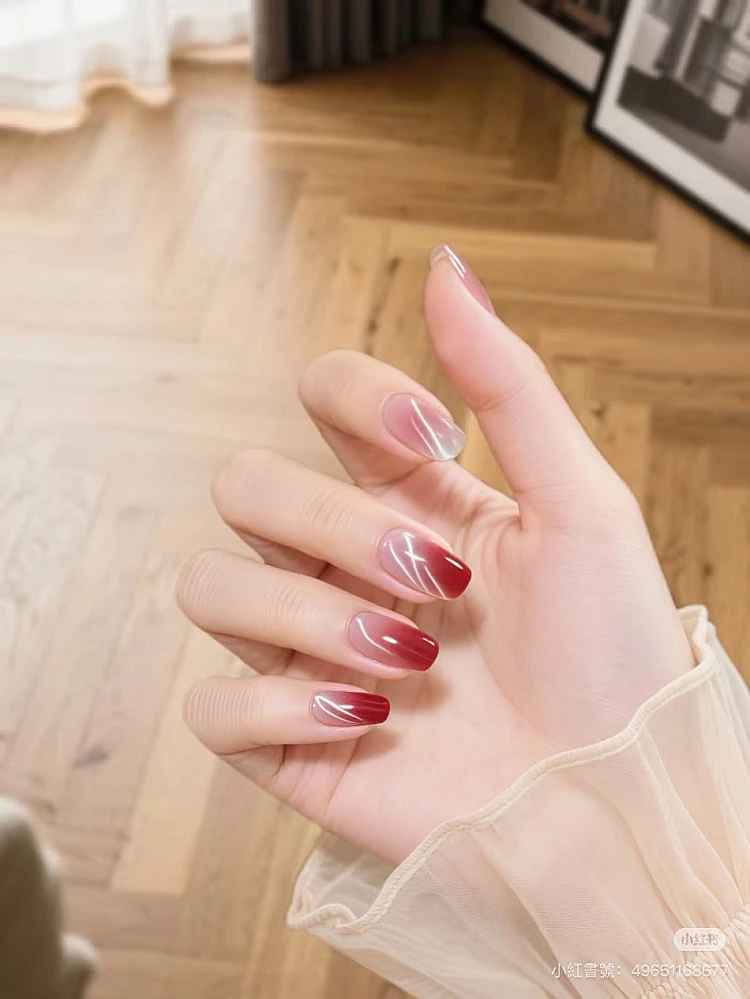 紅色貓眼光療美甲9:漸變光暈