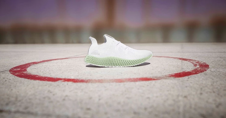 adidas小白鞋居然要破萬？原因是他加了「這項」技術...