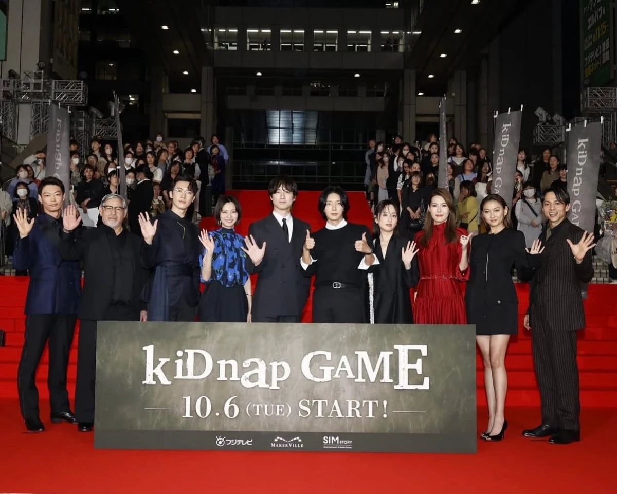 除了台、日、韓三大主演外，日本還有《初戀》滿島真之介、《噬亡村》笠松將、《茜色如燒》尾野真千子、《真犯人旗標》櫻井由紀等實力派演員加入；香港由 MIRROR 成員邱士縉飾演國際律師 Andy，角色為了贏官司甚至可以不擇手段；新加坡則找來 Carrie Wong 出演空服員；菲律賓則找來資深演員 Joel Torre 飾演為救孫女參賽的計程車司機，泰國則由 Praew Narupornkamol Chaisang 加盟演出...一次網羅多國實力派演員飆戲，絕對讓你大呼過癮。