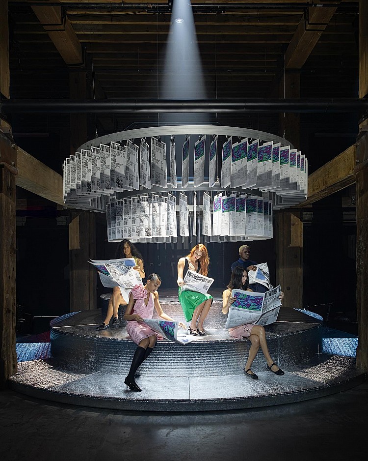 Miu Miu第二屆《Tales & Tellers》於紐約Terminal Warehouse舉辦，開放2025年5月10日至11日向公眾參觀