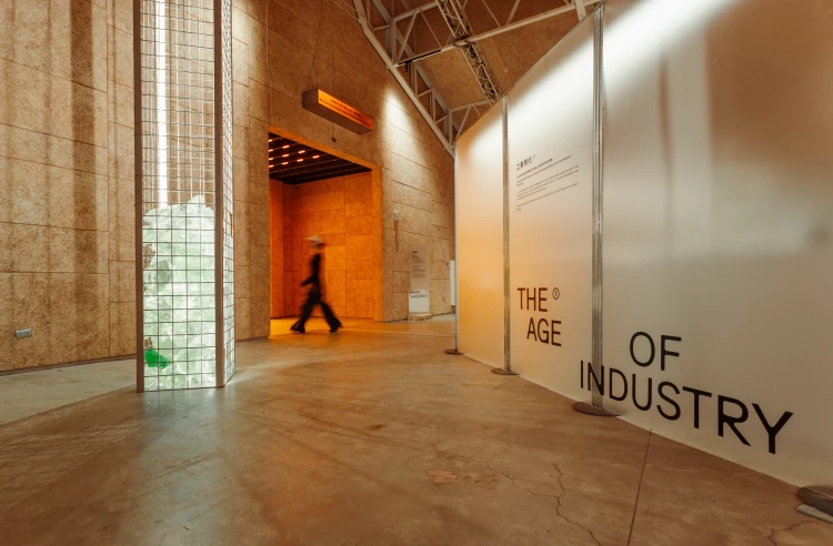 《新竹大時代》主展區5大亮點:雙廊道、國際作品與聲音實驗,重新認識玻璃