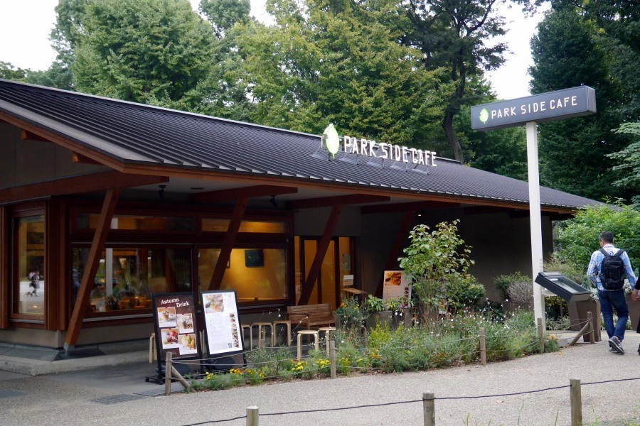上野恩賜公園Park Side Café