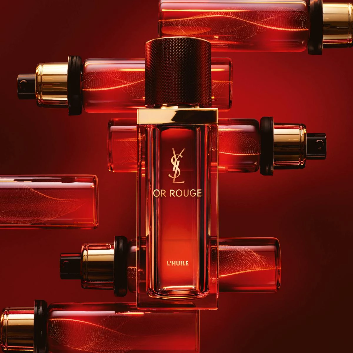 YSL 金緻奢華極萃精華油/30ML，NTD12,000；補充瓶 NTD10,450