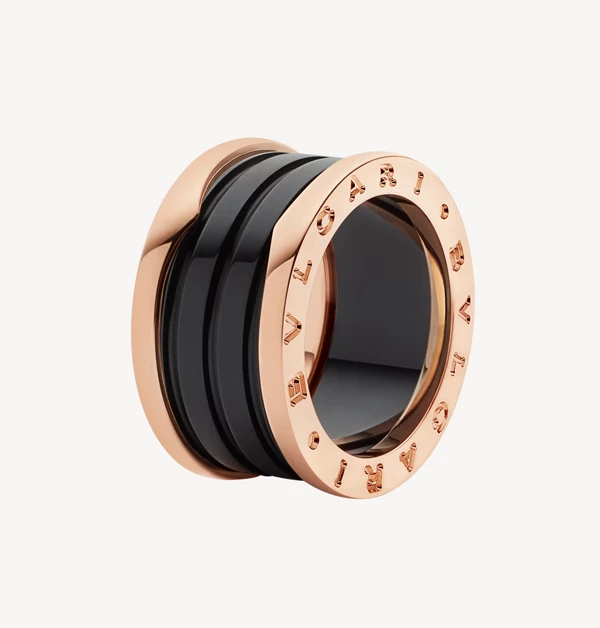 Bvlgari「B.Zero1」玫瑰金黑色陶瓷四環指,約NTD 70,200