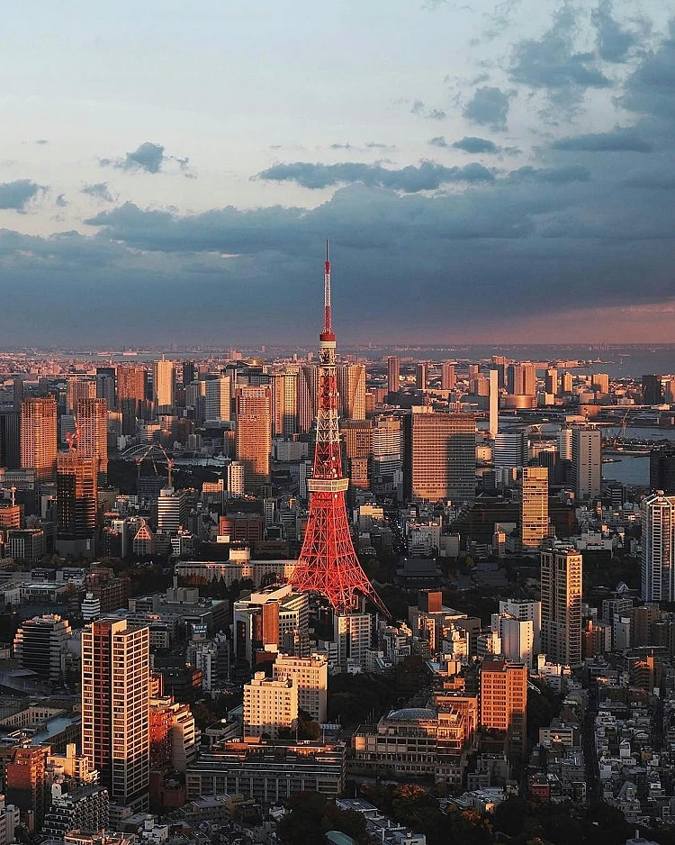 疫情過後,日本觀光一路攀升,根據日本觀光局2025年6月數據,日本的國際訪客達到約337萬人次,比2024年同月成長7.6%,這已經是連續第九個月單月來訪人數突破300萬人的水準。