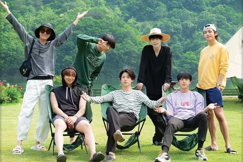 BTS IN THE SOOP stay 平昌ホテル 宿泊者限定 トレカ 未開封 BTS家開放入住！《IN THE SOOP BTS Ver.》韓國平昌頂級豪宅，只要300元