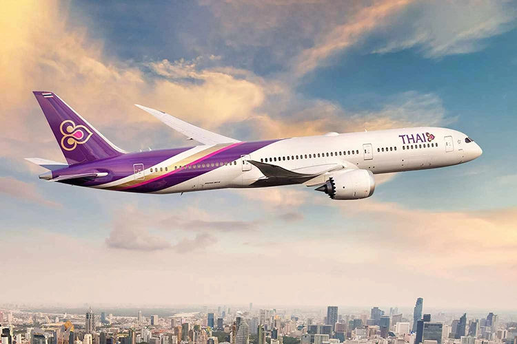 近年泰國國際航空(Thai Airways)面對營運重整與激烈競爭的壓力,動作頻頻、積極轉型,試圖重塑品牌形象、提升營運效率